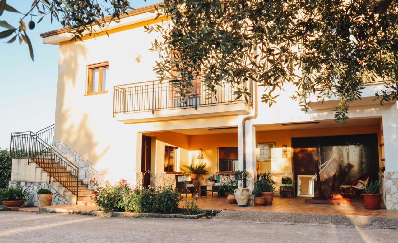 Ciminna Villa Priolo מראה חיצוני תמונה